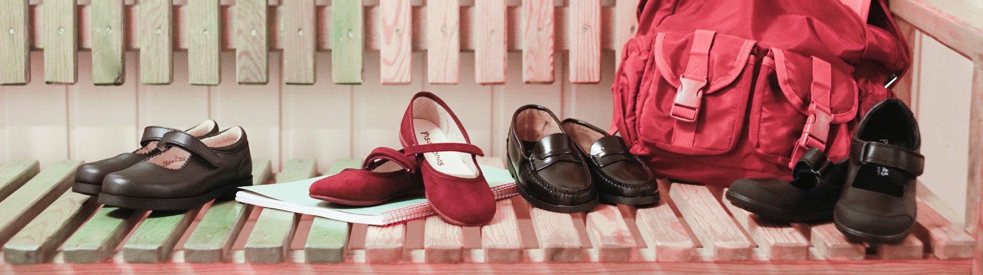 Abbie Miss Riot - Scarpe Da Scuola Per Bambine: Mocassini In Vernice PU Con Nappe, Suola TPR, Nero
