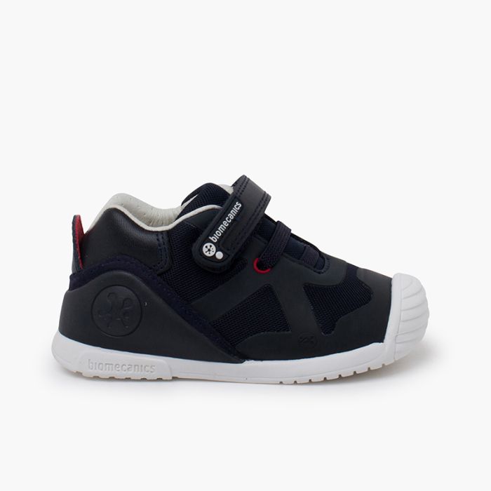 Sneakers Biomecanics chiusura aderente lacci elastici